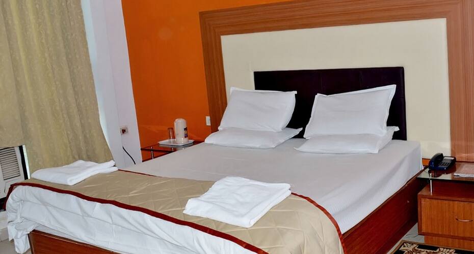 Hotel The Sutrupti, Bhubaneswar 5